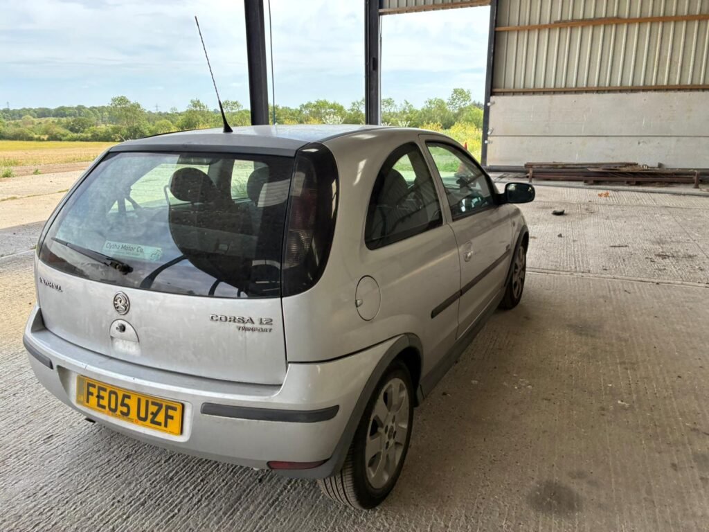 2005 Vauxhall Corsa 1.2i 16v SXi 3dr
