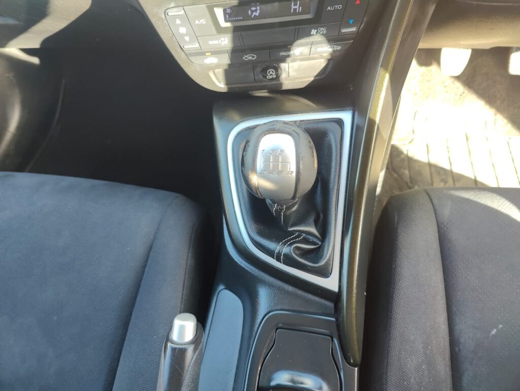 2012 Honda Civic 1.8 i-VTEC Ti Euro 5 (s/s) 5dr