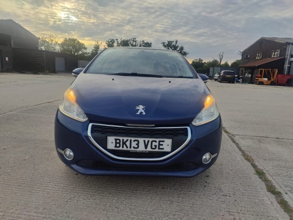 2013 Peugeot 208 1.0 VTi Active Euro 5 5dr