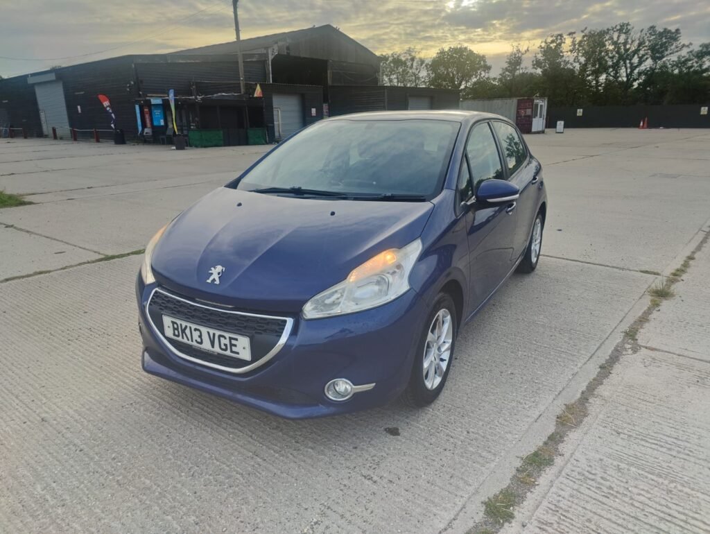 2013 Peugeot 208 1.0 VTi Active Euro 5 5dr