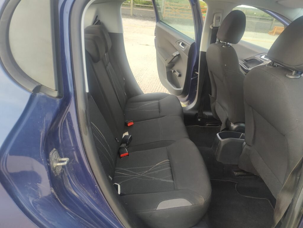2013 Peugeot 208 1.0 VTi Active Euro 5 5dr