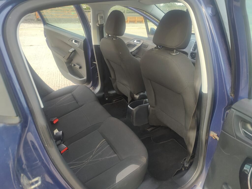 2013 Peugeot 208 1.0 VTi Active Euro 5 5dr