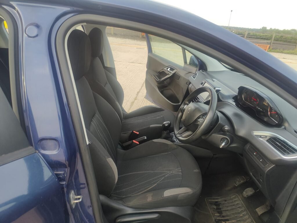 2013 Peugeot 208 1.0 VTi Active Euro 5 5dr