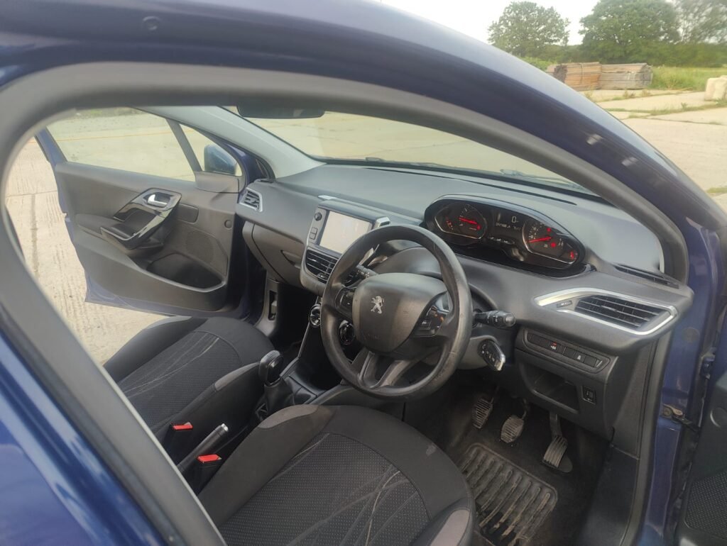 2013 Peugeot 208 1.0 VTi Active Euro 5 5dr