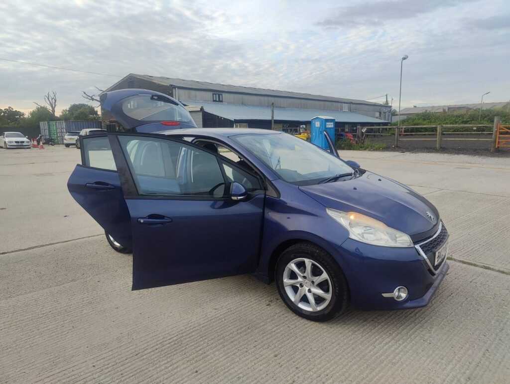 2013 Peugeot 208 1.0 VTi Active Euro 5 5dr