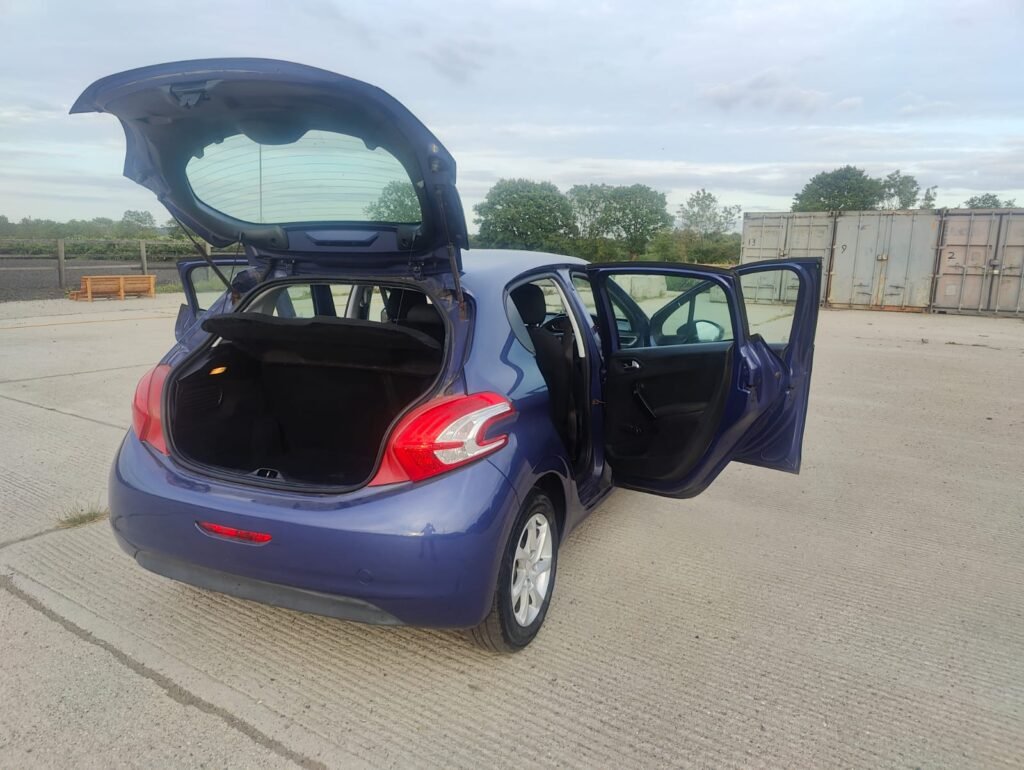 2013 Peugeot 208 1.0 VTi Active Euro 5 5dr