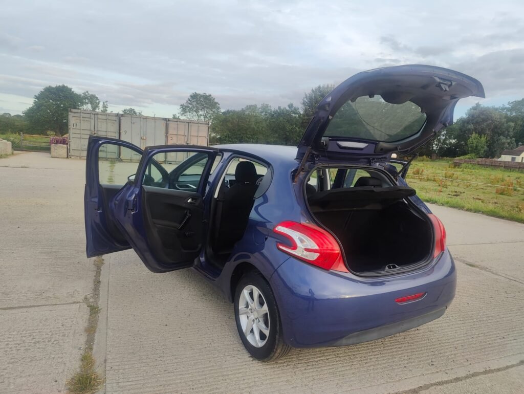2013 Peugeot 208 1.0 VTi Active Euro 5 5dr