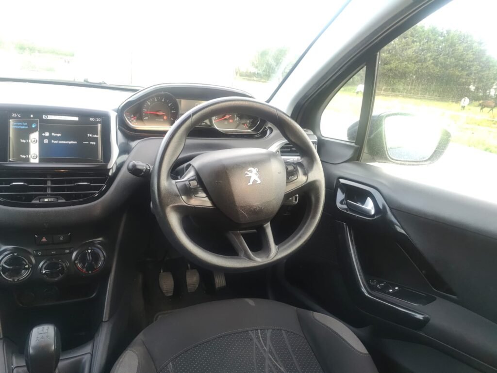2013 Peugeot 208 1.0 VTi Active Euro 5 5dr