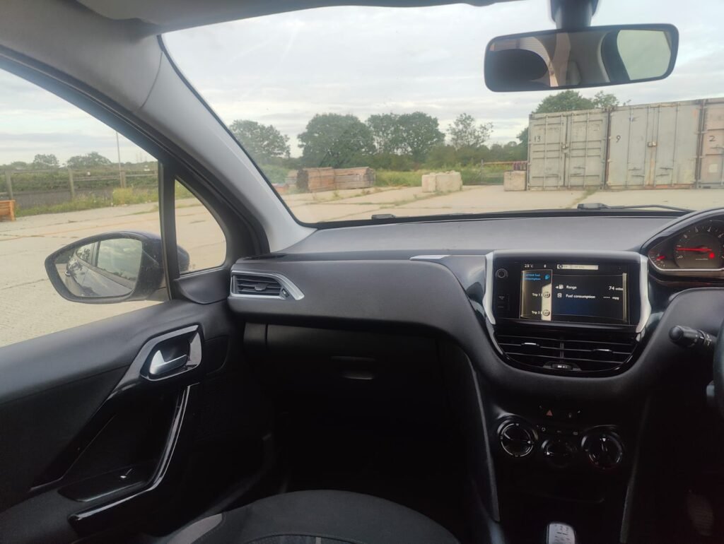 2013 Peugeot 208 1.0 VTi Active Euro 5 5dr