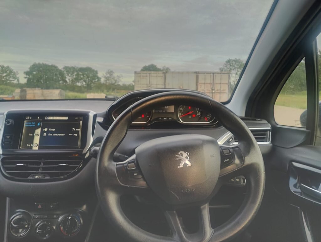 2013 Peugeot 208 1.0 VTi Active Euro 5 5dr