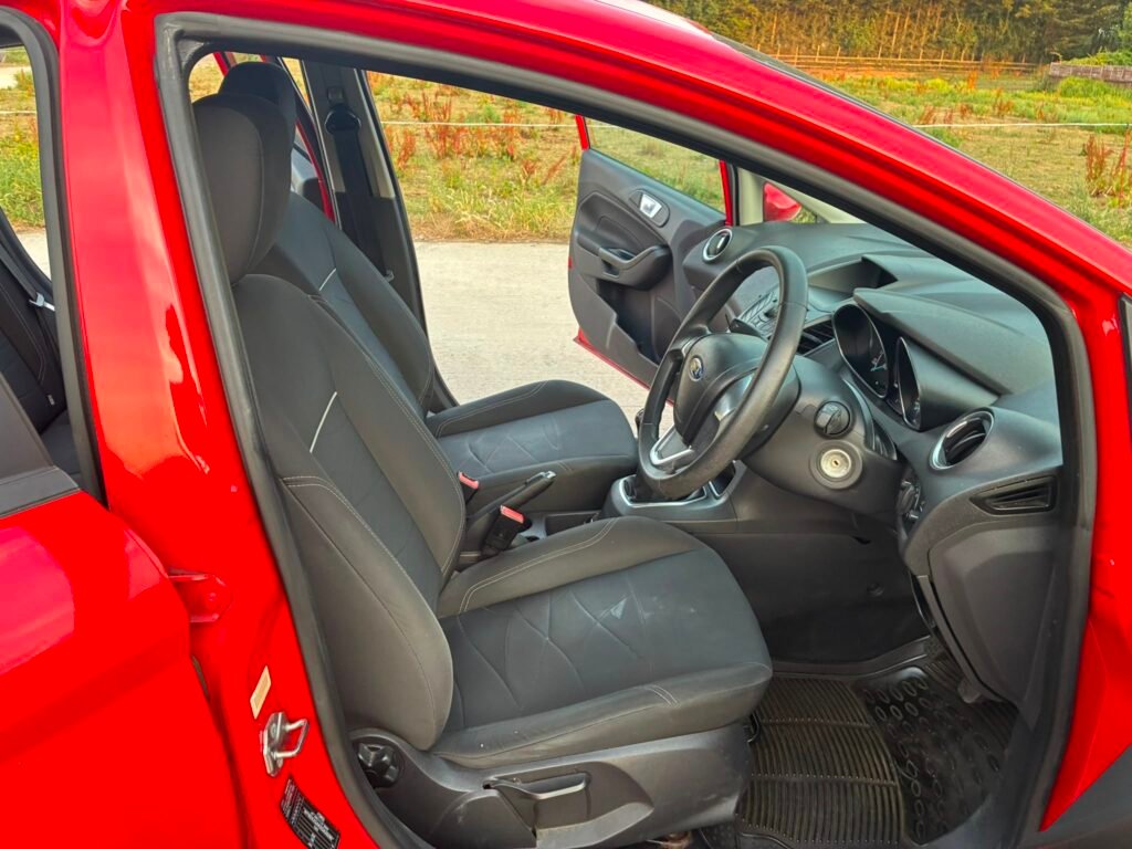 2016 Ford Fiesta 1.6 TDCi ECOnetic Style Euro 5 (s/s) 5dr