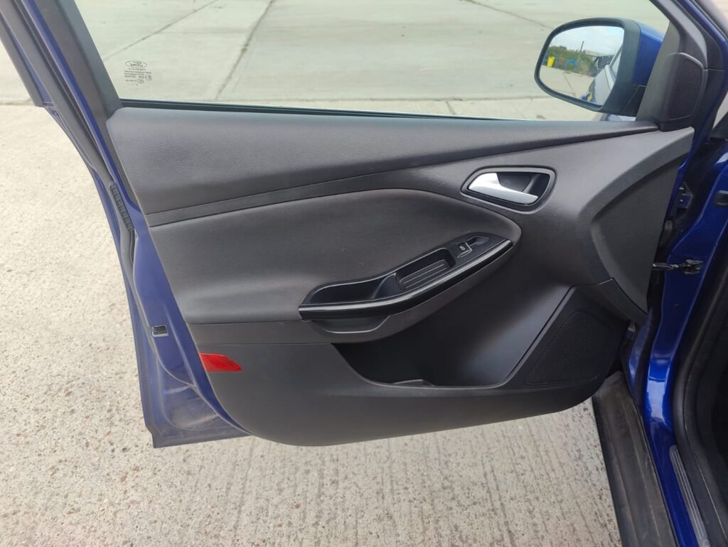 2017 Ford Focus 1.0T EcoBoost Titanium Euro 6 (s/s) 5dr
