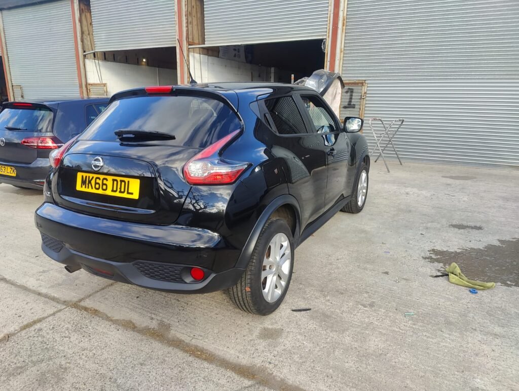 2016 Nissan Juke 1.2 DIG-T N-Connecta Euro 6 (s/s) 5dr