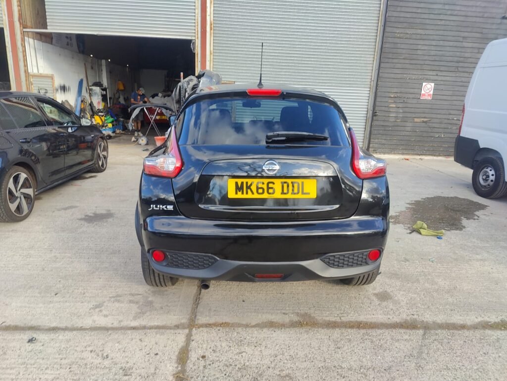 2016 Nissan Juke 1.2 DIG-T N-Connecta Euro 6 (s/s) 5dr