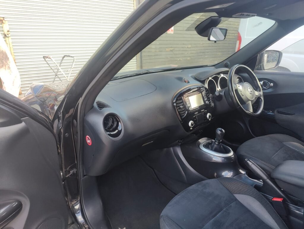 2016 Nissan Juke 1.2 DIG-T N-Connecta Euro 6 (s/s) 5dr