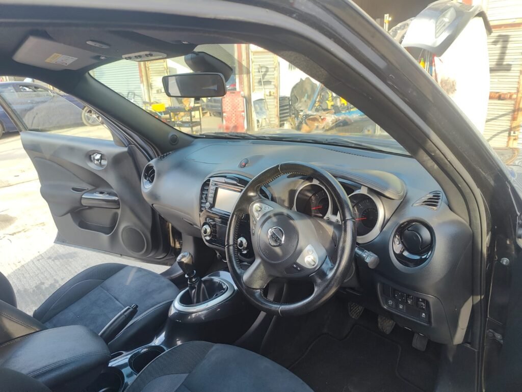 2016 Nissan Juke 1.2 DIG-T N-Connecta Euro 6 (s/s) 5dr