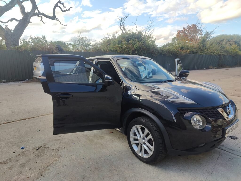 2016 Nissan Juke 1.2 DIG-T N-Connecta Euro 6 (s/s) 5dr