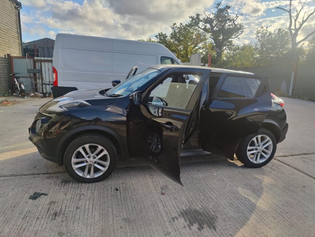2016 Nissan Juke 1.2 DIG-T N-Connecta Euro 6 (s/s) 5dr