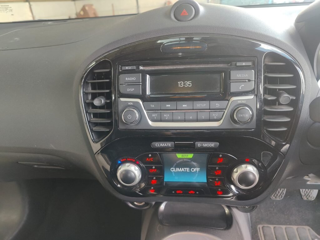 2015 Nissan Juke 1.2 DIG-T Acenta Euro 6 (s/s) 5dr