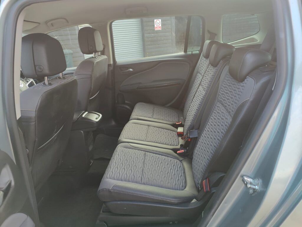 2014 Vauxhall Zafira Tourer SE T Auto