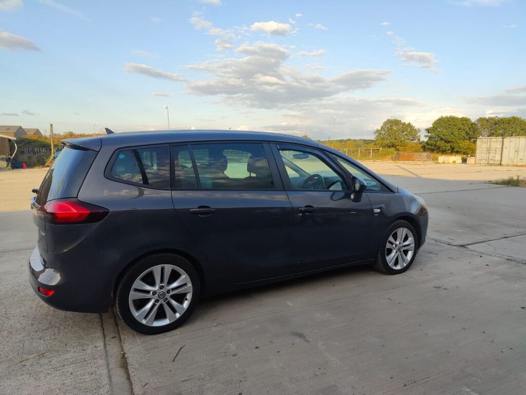 2013 Vauxhall Zafira Tourer SRi 5dr