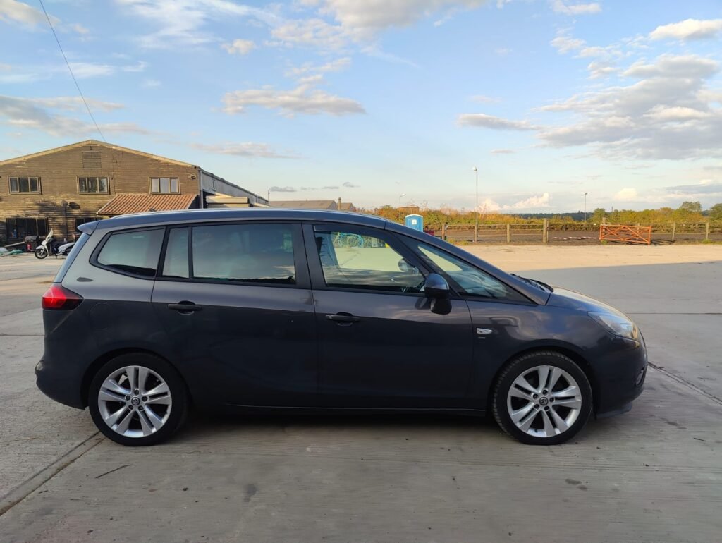 2013 Vauxhall Zafira Tourer SRi 5dr