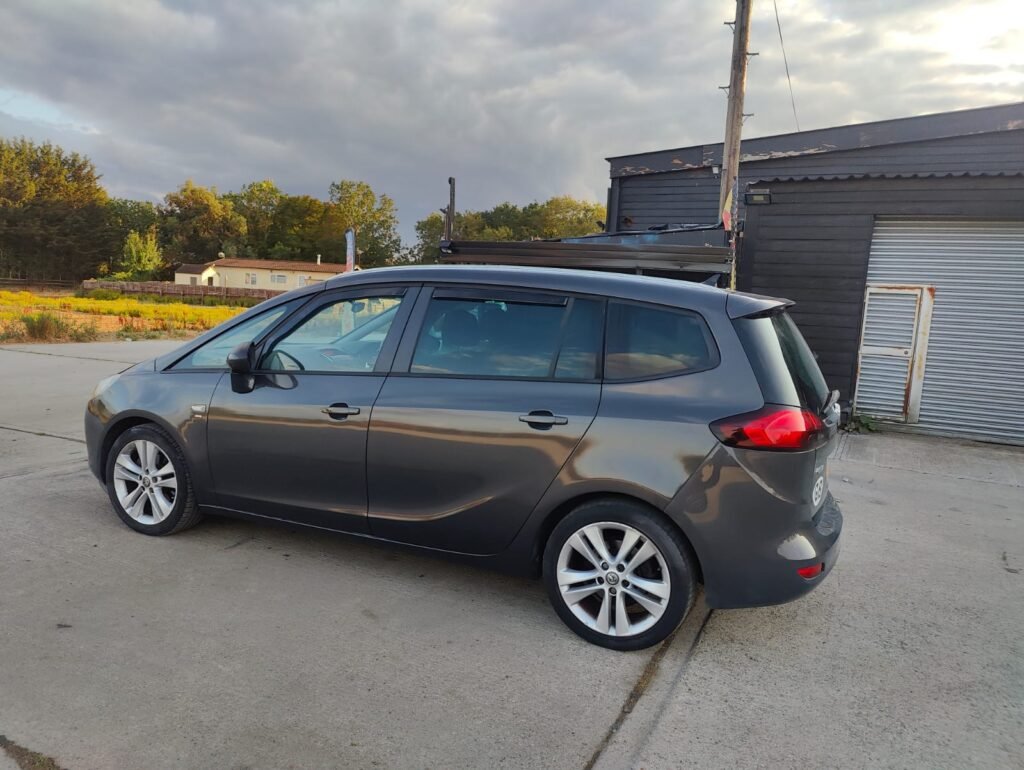 2013 Vauxhall Zafira Tourer SRi 5dr